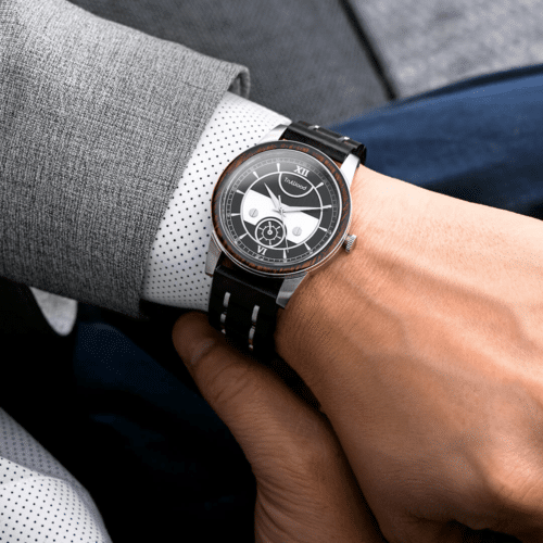 Cartier Luxury Men's Watch - Image 3