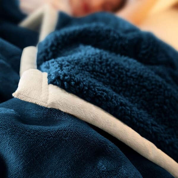 SOGA 2X Navy Blue Throw Blanket - Image 6