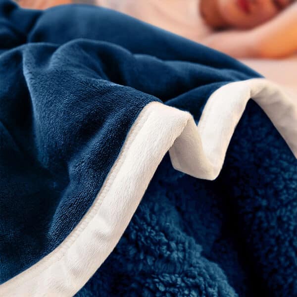 SOGA 2X Navy Blue Throw Blanket - Image 5