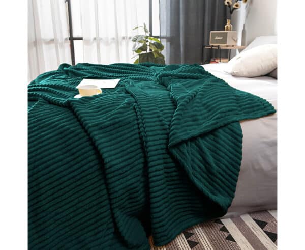 SOGA 2X Dark GreenThrow Blanket - Image 9