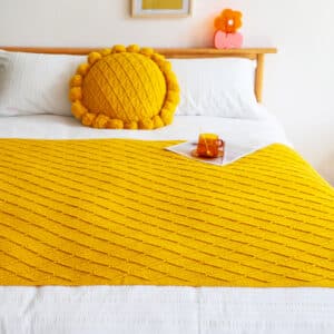 SOGA Yellow Diamond Pattern Knitted Throw Blanket Warm Cozy Woven Cover Couch Bed Sofa Home Decor with Tassels