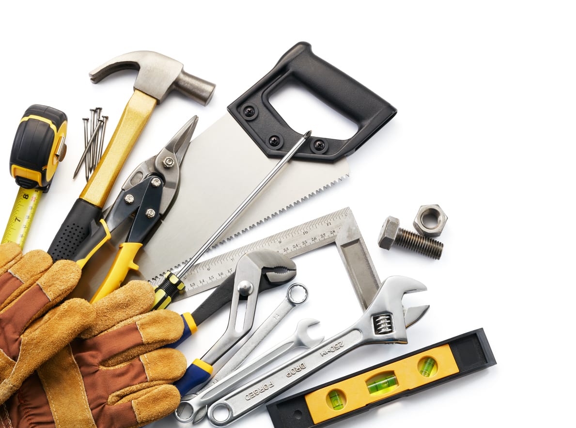 Assorted tools arrangement