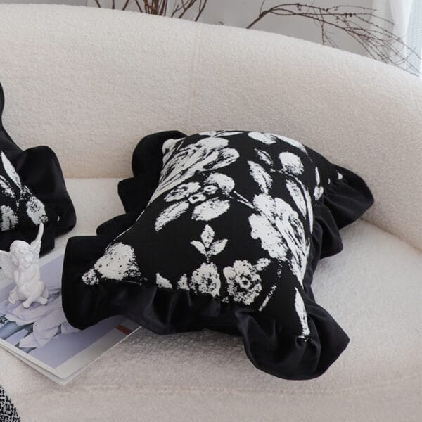 SOGA 2X 45cm Elegant Black & White Cushion Cover with Tassels - Image 3