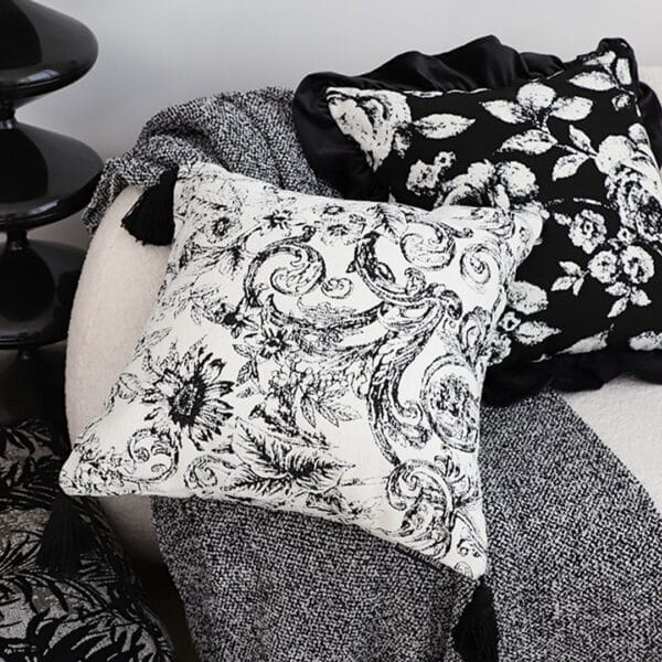 SOGA 2X 45cm Bold Abstract Black & White Pillowcase - Image 4