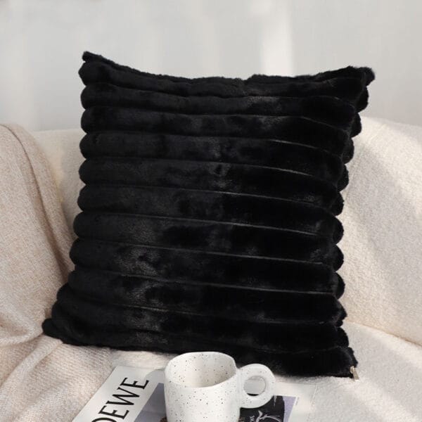 SOGA 2X 45cm Medieval Raised Pattern Fringed Velvet Pillowcase - Image 4