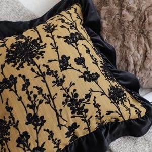 SOGA 2X 45cm Elegant Black & Gold Floral Velvet Pillowcase