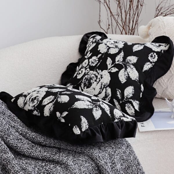 SOGA 2X 45cm Elegant Black & White Cushion Cover with Tassels - Image 8