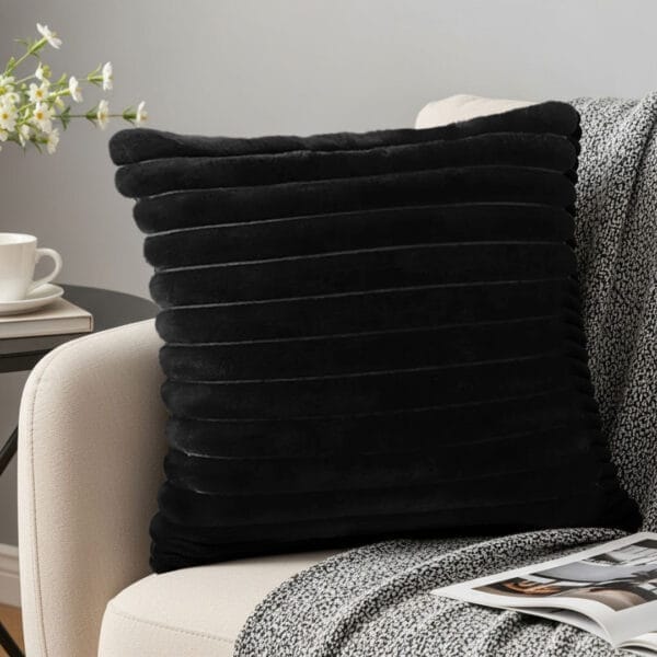 SOGA 2X 45cm Medieval Raised Pattern Fringed Velvet Pillowcase - Image 8